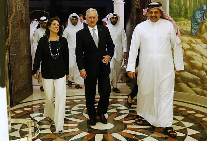 ماذا فعل ترامب مع سفيرة أمريكا في قطر