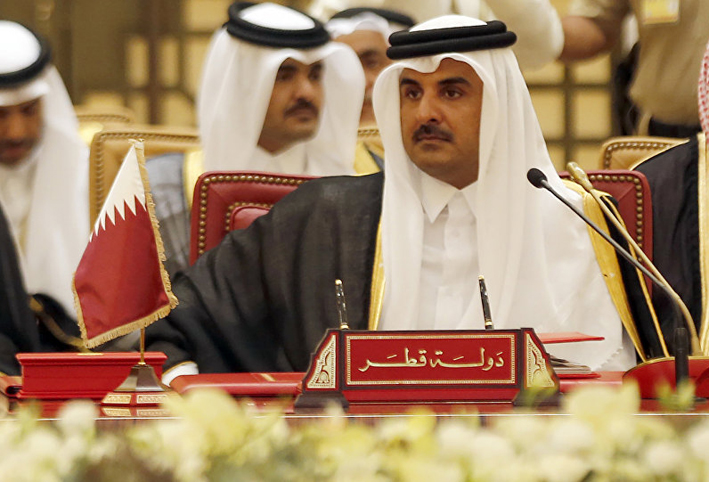 سفير إيران السابق: أمير قطر ينوي الانسحاب من مجلس التعاون الخليجي