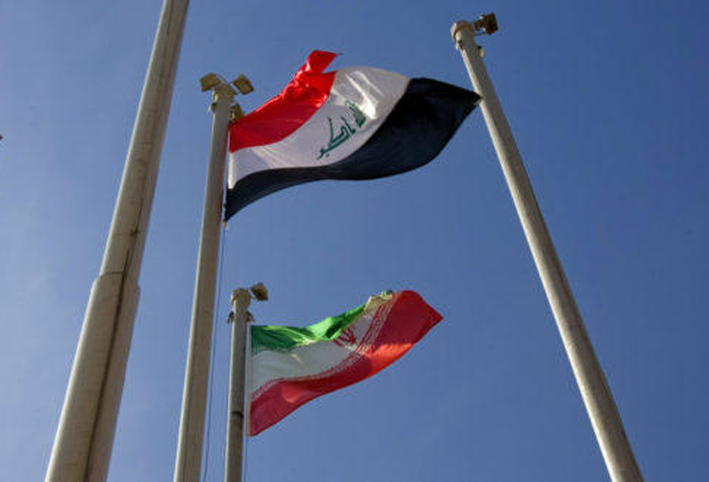 إيران تغلق منافذها مع كردستان العراق وتجري مناورات