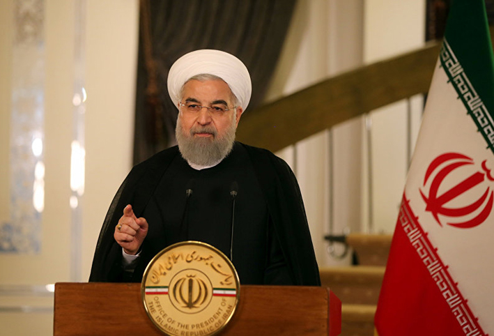 الرئيس الإيرانى يهدد السعودية: "الصاروخ الباليستى الذى أطلق من اليمن رداَ على "العدوان السعودي"