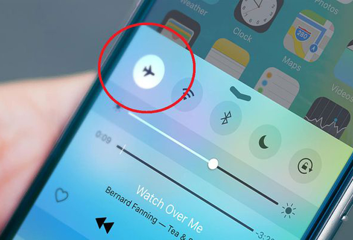 4 استخدامات مختلفة لوضع الطيران بهاتفك الذكى 