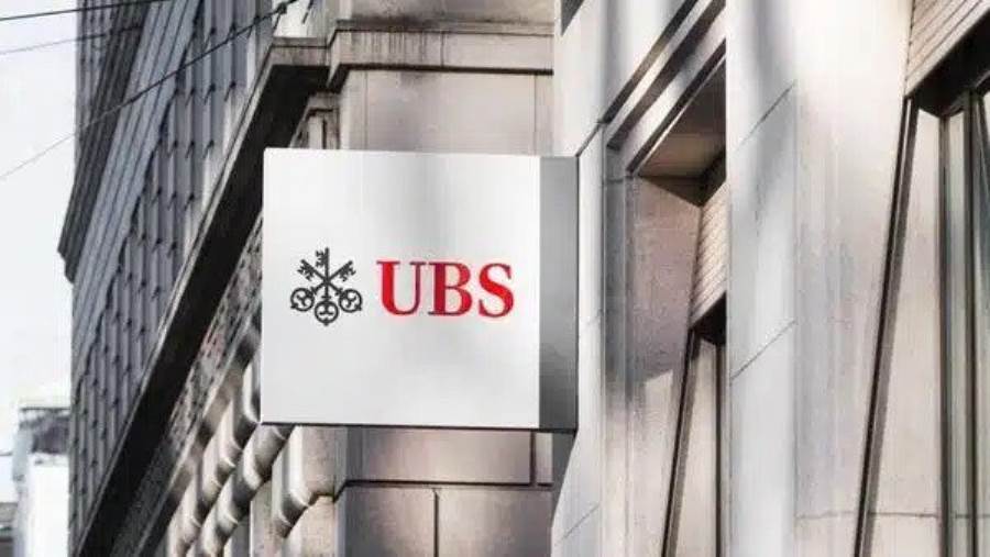  "فاينانشال تايمز": بنك "UBS" يعرض شراء "كريدي سويس" مقابل مليار دولار