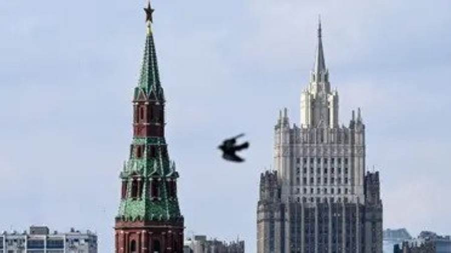  روسيا تصادر أصول شركتي "فورتوم" و"يونيبر" وتهدد بتوسيع القائمة