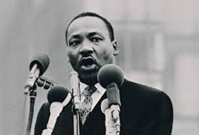 مارتن لوثر كينغ .. حلم مستمر