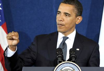 بالصور .."يديعوت أحرونوت": أوباما يبدأ فى الظهور كـ "رئيس سابق" بعد الانتهاء من كتابة مذكراته