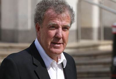 جيريمي كلاركسون مذيع من طراز نادر رغم إقالته من «BBC»