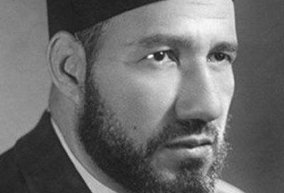 وزير الأوقاف يزيل اسم حسن البنا من على مسجد بدمنهور 