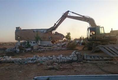 الإسكان: استرداد 2523 فدانًا ببرج العرب والأقصر وطيبة الجديدة