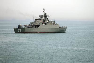 إيران ترسل سفنها الحربية إلى خليج عدن .. هل دقت طبول الحرب؟