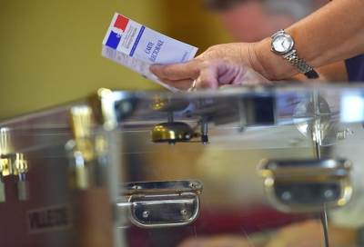 فرنسا تنتخب البرلمان والأغلبية الساحقة تنتظر ماكرون