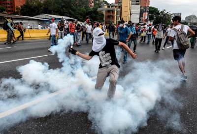 ارتفاع ضحايا مظاهرت فنزويلا إلى 83 قتيلا