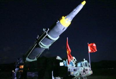 كوريا الشمالية تطلق صاروخ باليستيا يهز طوكيو وواشنطن 