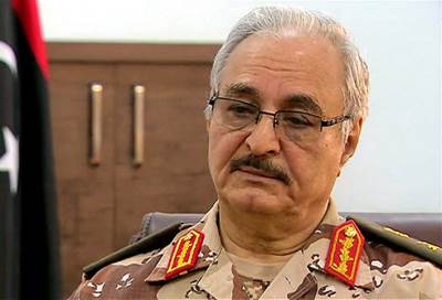 بالفيديو .. حفتر يعلن سيطرة قواته على كامل مدينة بنغازي