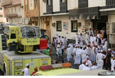 إخلاء 391 حاجًا إثر اندلاع حريق في مكة المكرمة