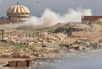 الجيش السوري يفك الحصار عن مدينة دير الزور