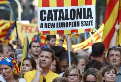 إسبانيا تعلن فرض الحكم المباشر على كتالونيا