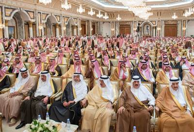 "الإنتربول" يلاحق أمراء مطلوبين بـ"قائمة الفساد" في السعودية