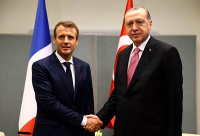 أردوغان يزور باريس للمرة الأولى منذ محاولة الانقلاب