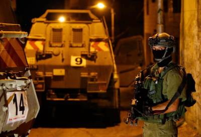 قوات الاحتلال تعتقل 17 فلسطينياً بالضّفة الغربية