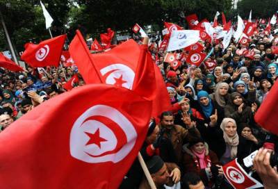 احتجاجات ضد غلاء الأسعار بتونس .. والشرطة تتدخل