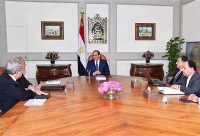 "السيسى" يستعرض الاستعدادات الجارية لتطبيق منظومة التأمين الصحي الشامل