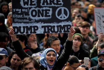 ترامب أمام غضب شعبي رغم إلغاء فصل أطفال اللاجئين