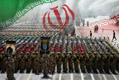 بعد "ناتو عربي ضد إيران" .. اتفاق بين الحرس الثوري والجيش العماني