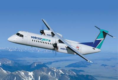 بالفيديو .. أمريكي يسرق طائرة من المطار ويحطمها في البحر