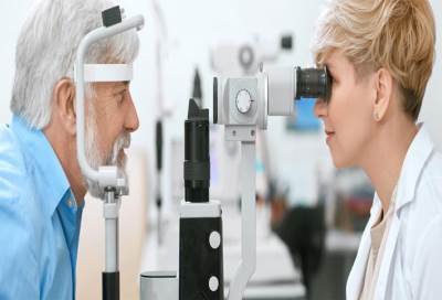 كيف يمكن أن يساعد العلم في علاج العمى؟