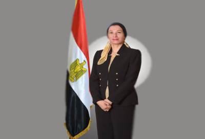وزيرة البيئة: ننفذ خطة طموحة للقضاء على الصرف الصناعي بالنيل