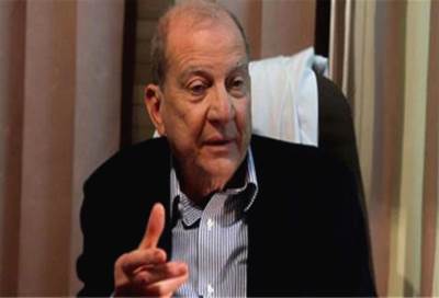 بقلم محمد أبو الغار: غياب الحرية بين عبدالناصر والسادات