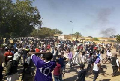السودان يكشف عن الدولة "سبب الاحتجاجات المتواصلة"
