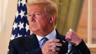 ترامب يتحدى كورونا .. ويؤكد :لم أعد أتناول الأدوية رغم إظهار الاشعة وجود بعض الاحتقان