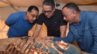 الإعلان عنه قريبا .. مصر تكتشف بئرا أثريا جديدا بسقارة 