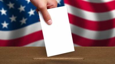 إسكات الميكروفون.. حيلة جديدة قبيل آخر مناظرة لترامب وبايدن