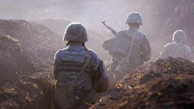 أرمينيا تعلن مقتل أكثر من 2300 من جنودها في معارك كاراباخ