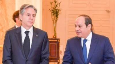  السيسي لبلينكن: رد الفعل الإسرائيلي تجاوز حق الدفاع عن النفس إلى العقاب الجماعي